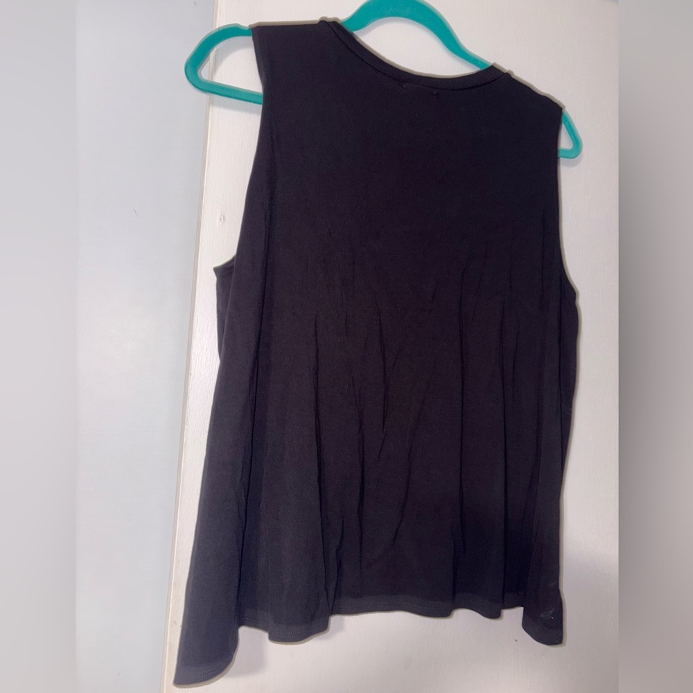 Allison Izu Charcoal Tank Top, L - Picture 4 of 4